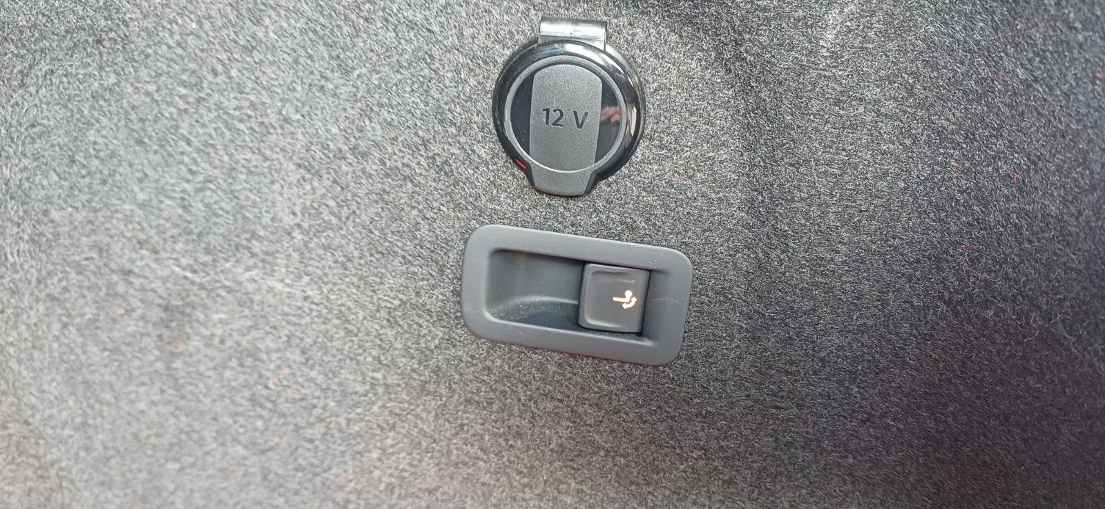 Volkswagen Golf Life 1.5 eTSI DSG-Navi-Kamera-Alu-AHKschwen foto 4
