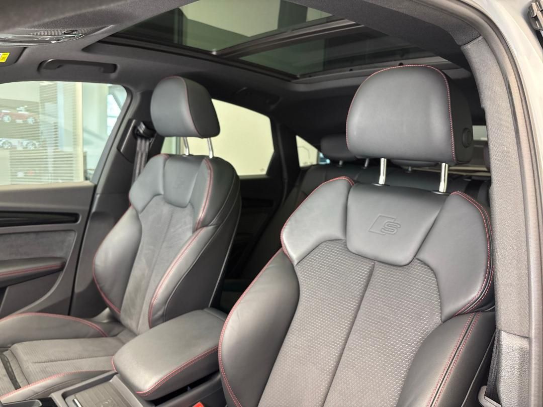 Audi Q5 Sportback S line 40 TDI quattro S tronic foto 13
