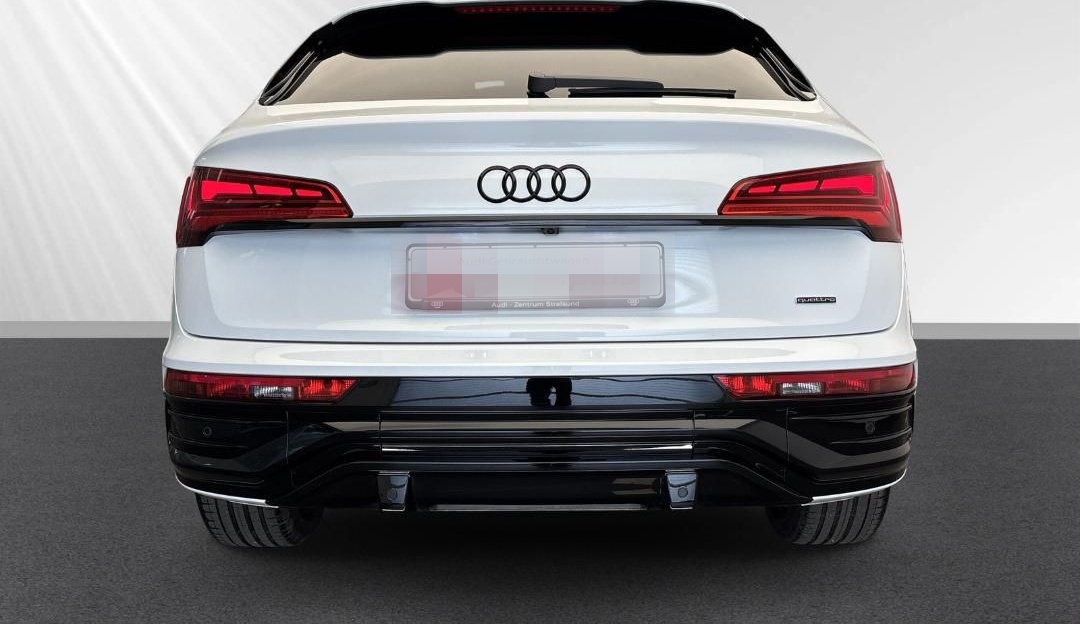 Audi Q5 Sportback S line 40 TDI quattro S tronic foto 3