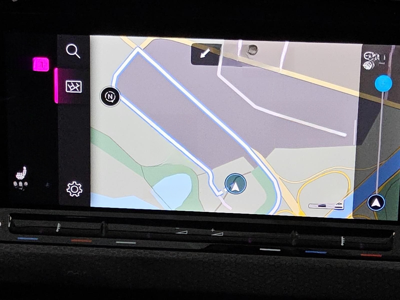 Volkswagen Golf-8 GTE 1.4 TSI eHybrid Navi LED DC PDC foto 7