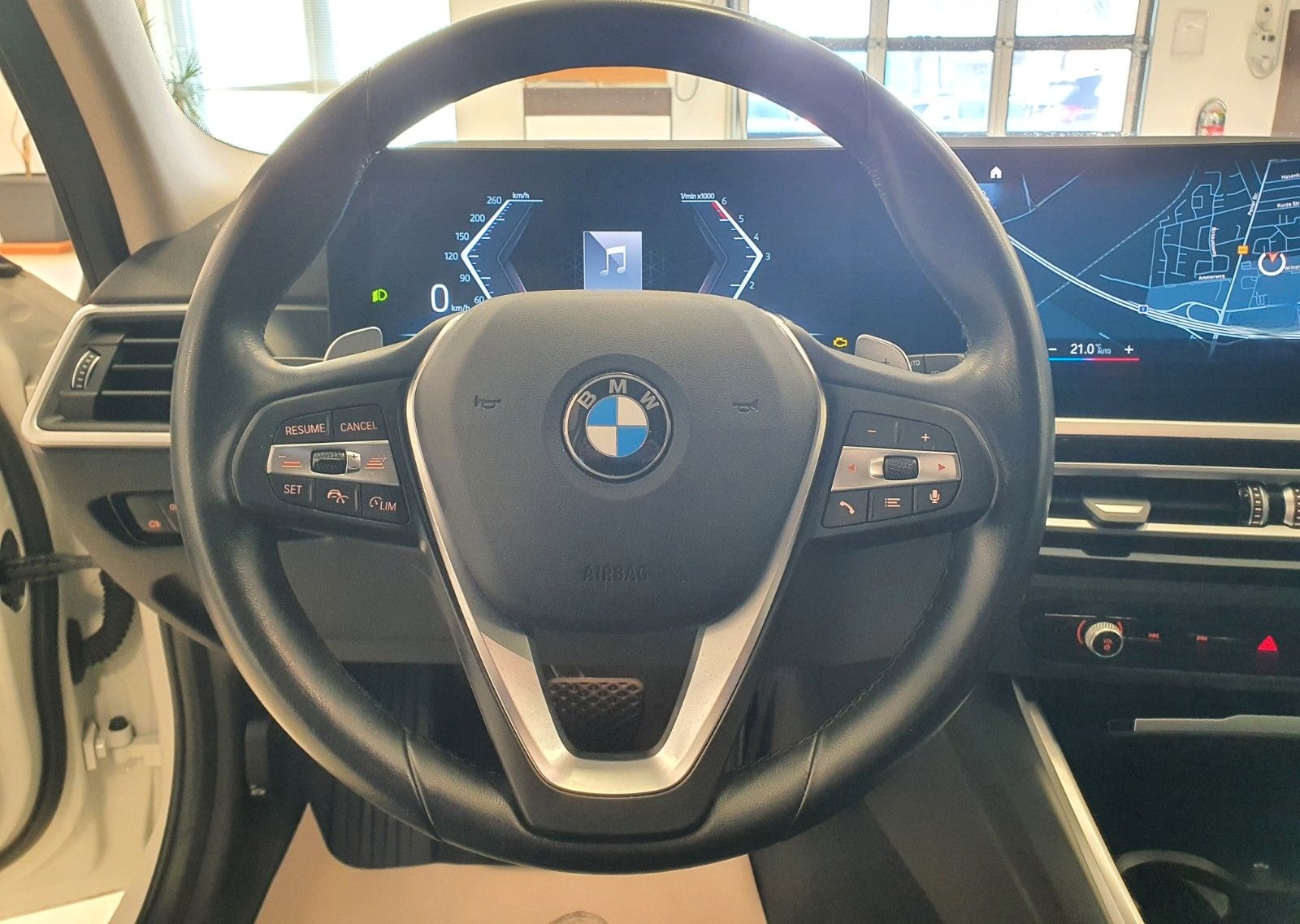 BMW 318d Aut/Navi/Stop&Go/StandHeiz/DriveAss foto 16