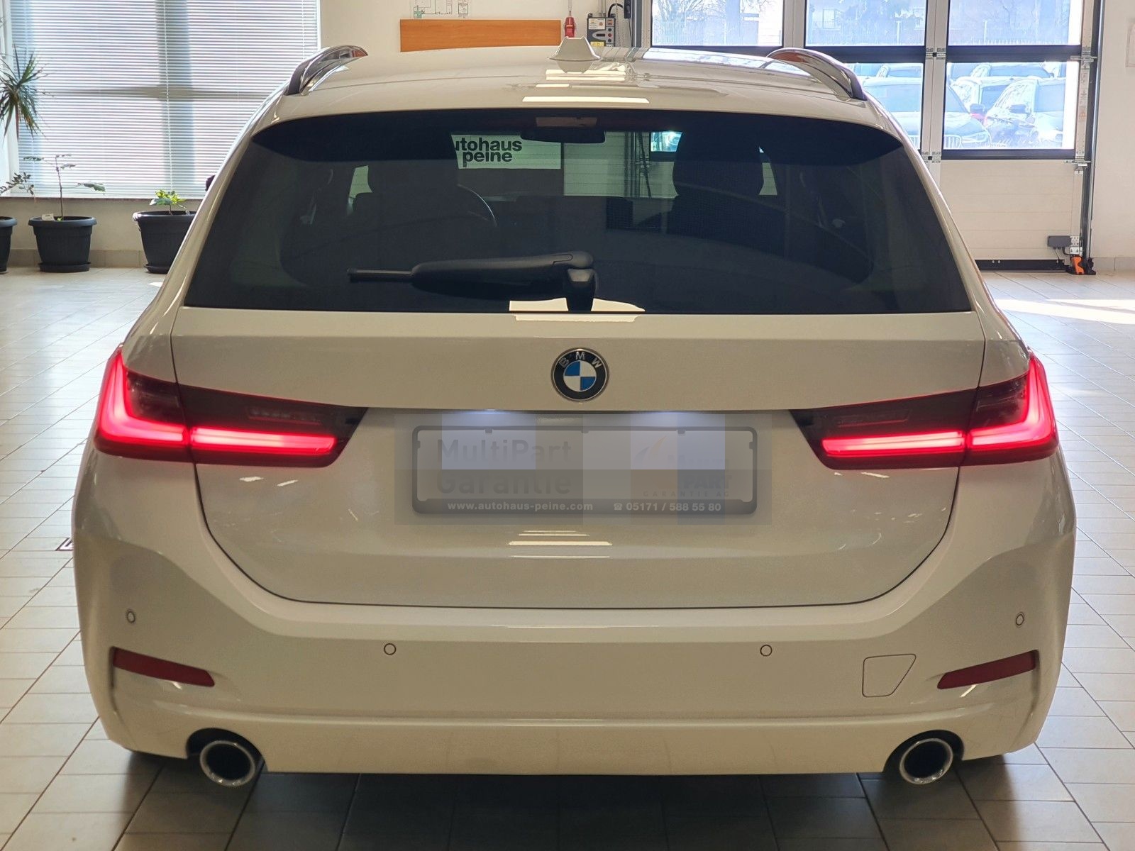 BMW 318d Aut/Navi/Stop&Go/StandHeiz/DriveAss foto 9