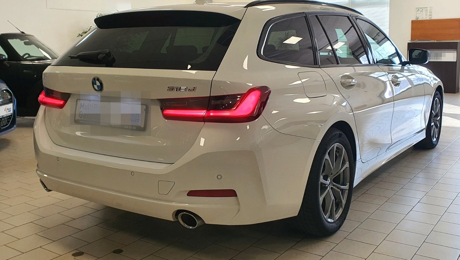 BMW 318d Aut/Navi/Stop&Go/StandHeiz/DriveAss foto 10