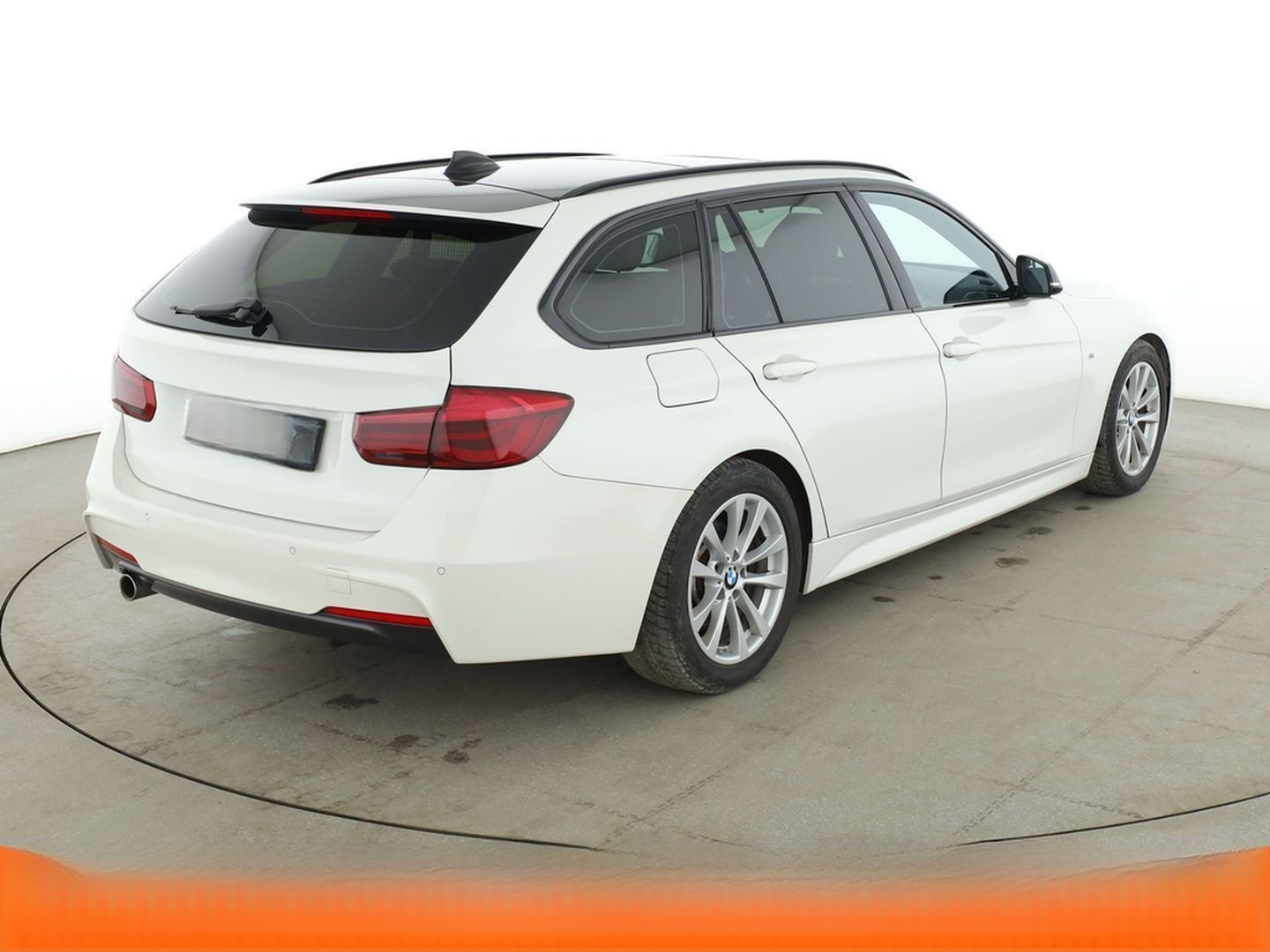 BMW 318d M Sport *NAVI*LED*PANO*PDC*TEMPO*SHZ* foto 6