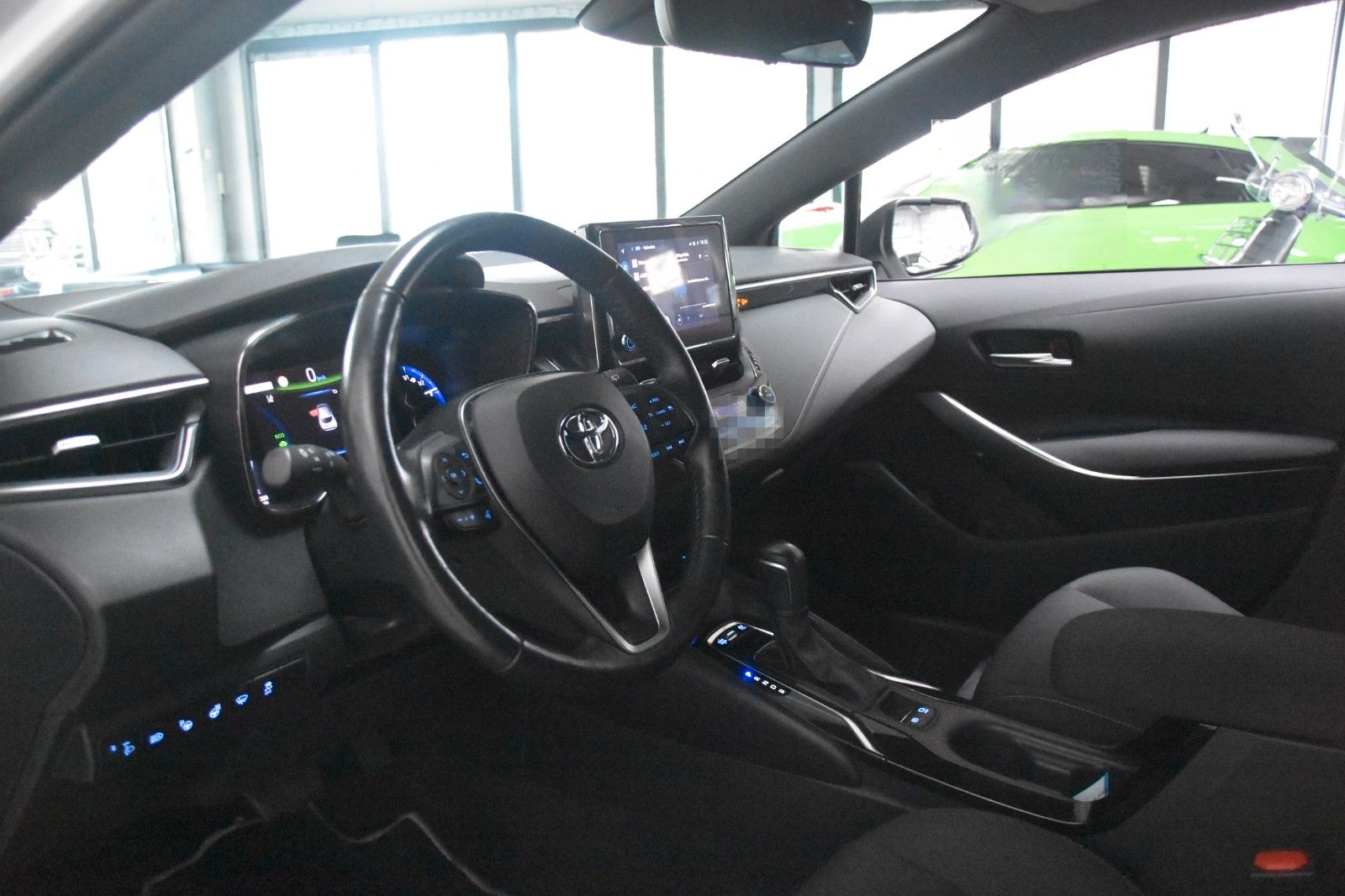 Toyota Corolla Hybrid Team D LED Kamera AppNavi Tempo foto 15
