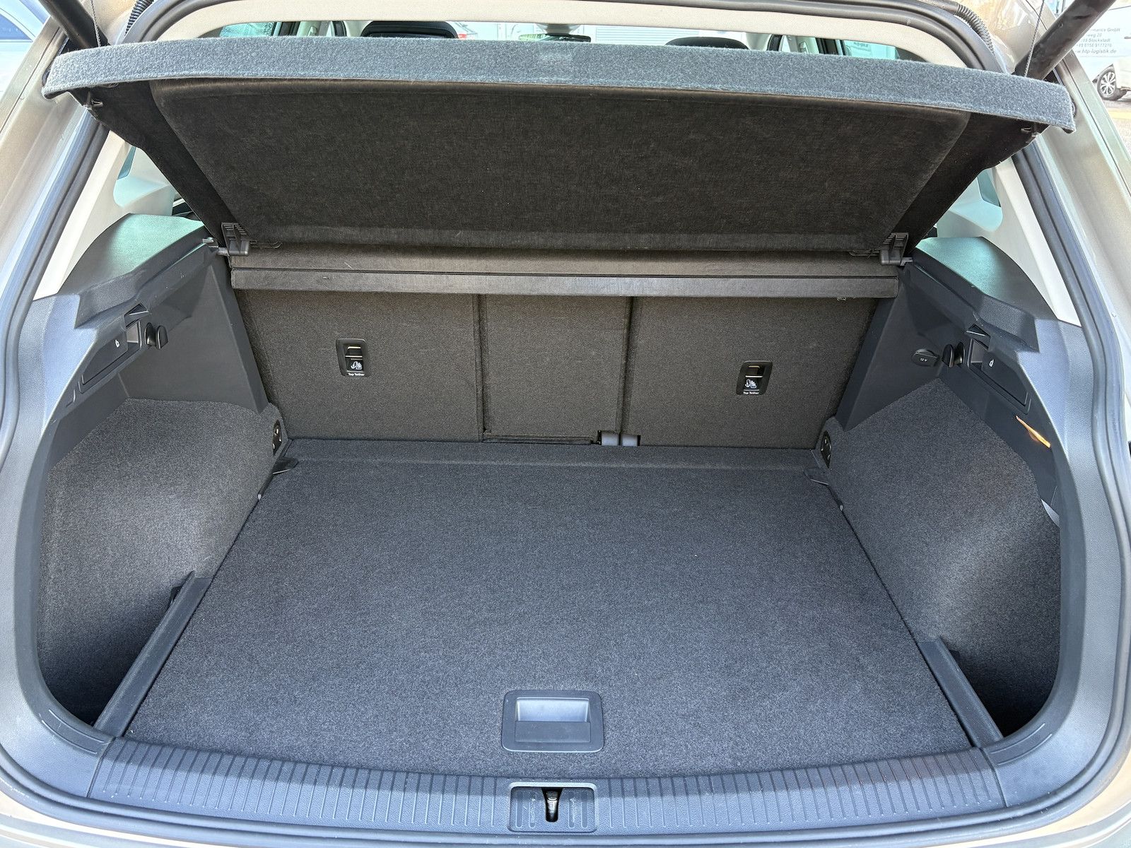Volkswagen Tiguan 2.0 TDI HIGHLINE/4x4/PANO/STANDHEIZUNG foto 13