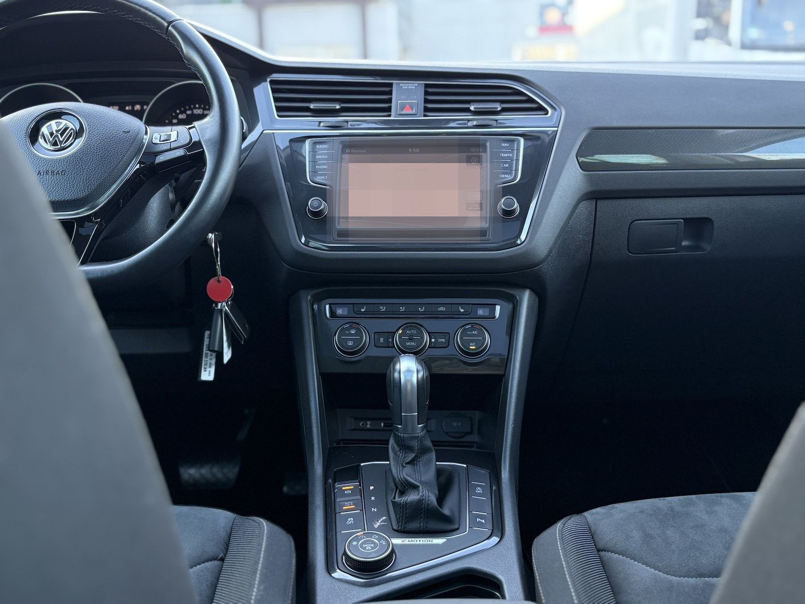 Volkswagen Tiguan 2.0 TDI HIGHLINE/4x4/PANO/STANDHEIZUNG foto 15