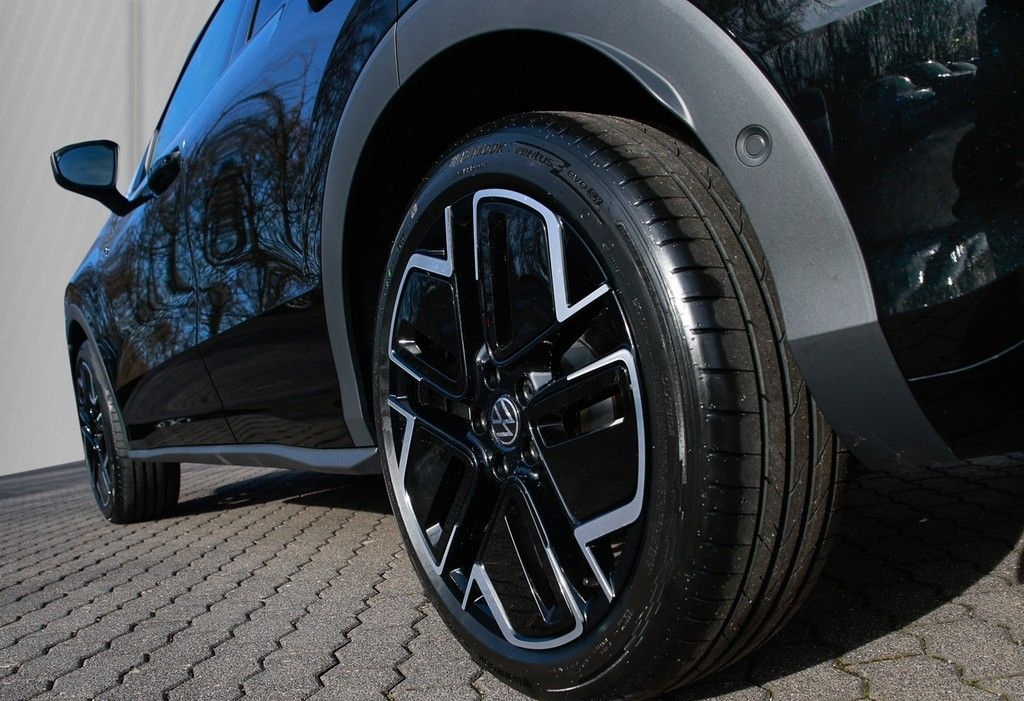 Volkswagen T-Roc 1.5 eTSI DSG R-Line AHK, IQ-Light, Navi VS foto 5
