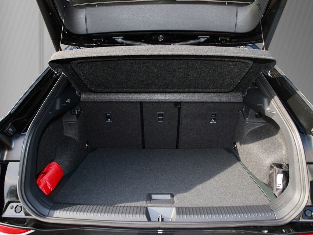 Volkswagen T-Roc 1.5 eTSI DSG R-Line AHK, IQ-Light, Navi VS foto 6