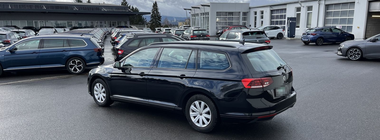 Volkswagen Passat Variant 1.5 TSI Conceptline 141€ m.20% An foto 9
