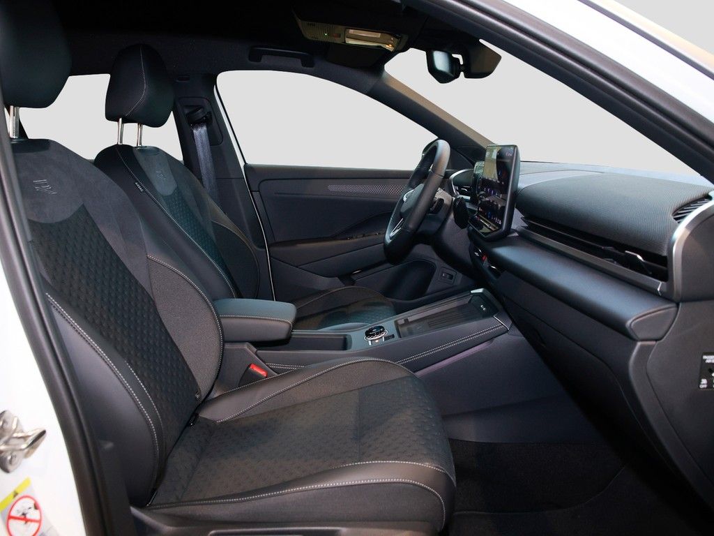 Volkswagen T-Roc 1.5 eTSI DSG R-Line AHK, IQ-Light, Navi VS foto 7