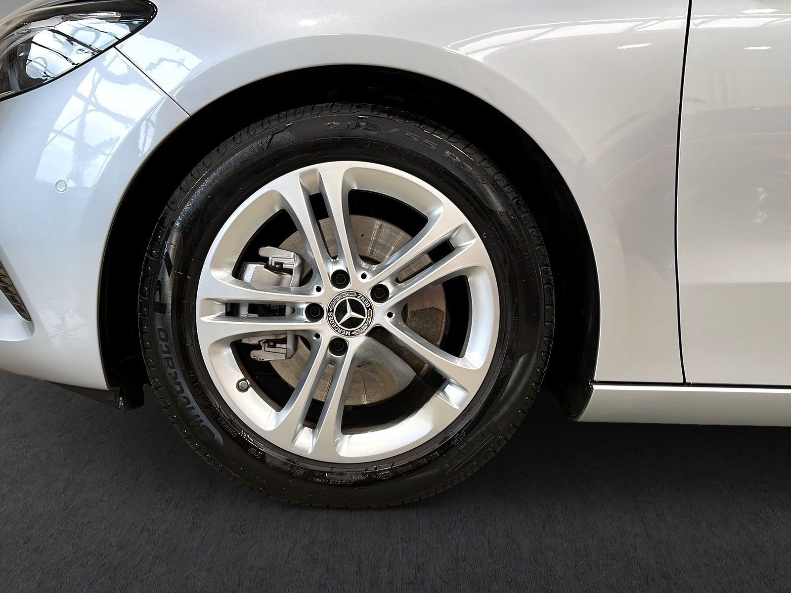 Mercedes-Benz B 220 d PROGRESSIVE+MULTI+DISTRO+Memo+LrHz+360° foto 4