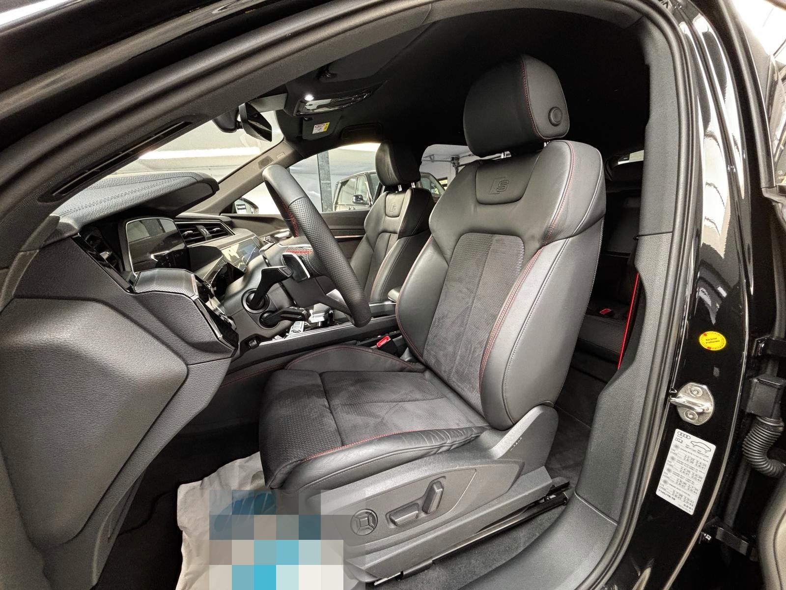Audi Q8 e-tron 55 quattro S-line MATRIX HUD 360° AHK foto 12