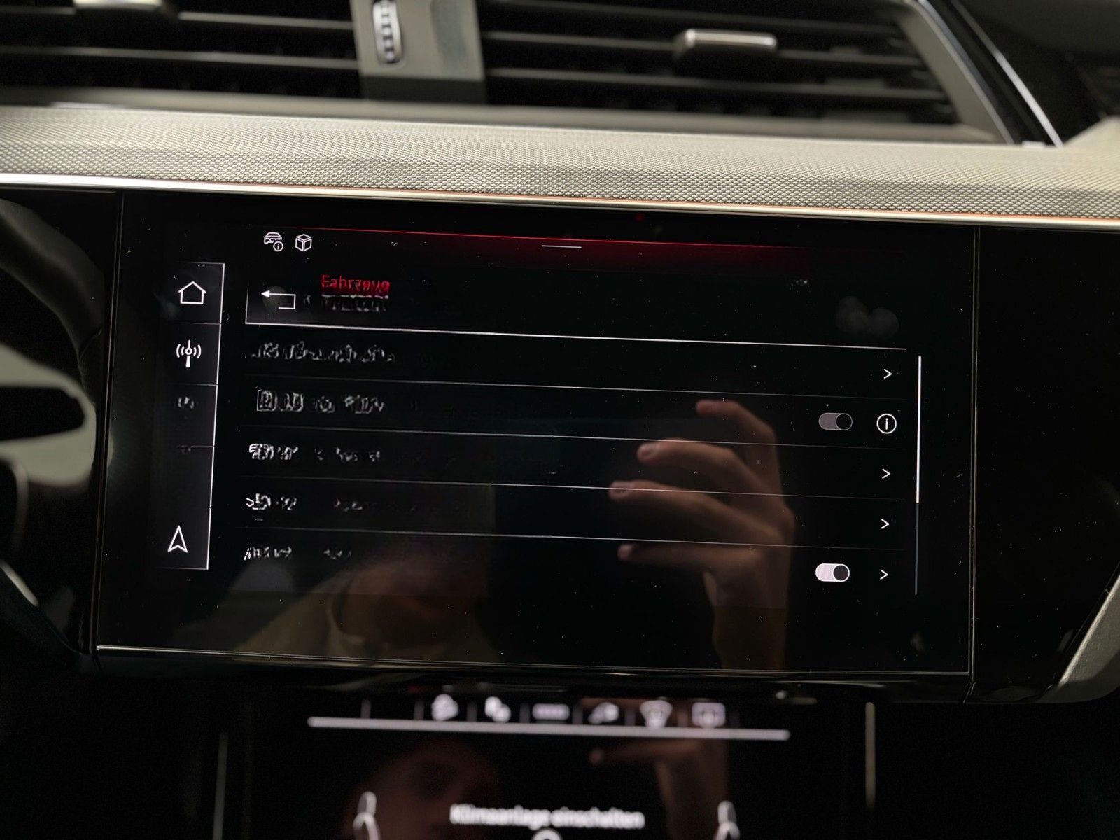 Audi Q8 e-tron 55 quattro S-line MATRIX HUD 360° AHK foto 21
