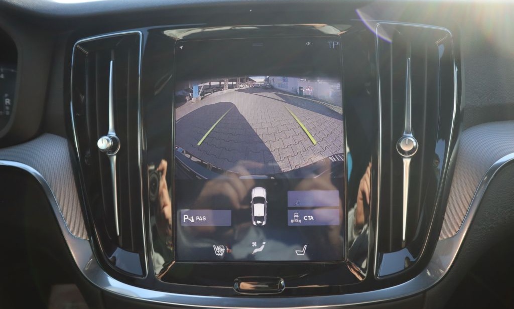 Volvo S60 T4 Geartronic RDesign|BLIS|NAVI|R-CAM|SHZG| foto 24