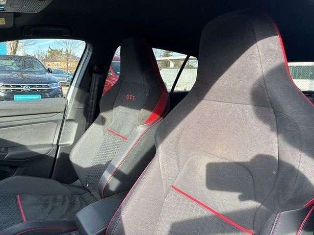 Volkswagen Golf VIII GTI Clubsport 2.0 TSI DSG*LED*NAVI+ACC foto 17