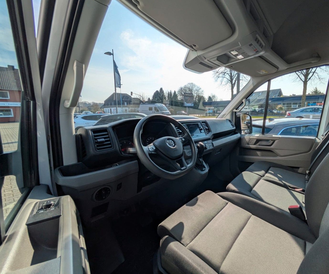 Volkswagen Crafter Kasten AUT. L4H2 KLIMA SITZHZG ACC NAVI foto 2
