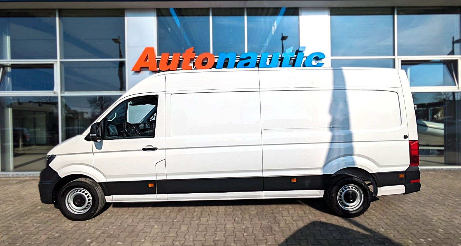 Volkswagen Crafter Kasten AUT. L4H2 KLIMA SITZHZG ACC NAVI foto 5