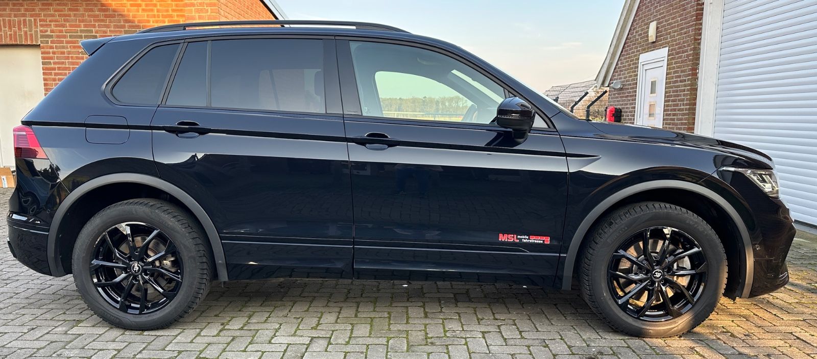 Volkswagen Tiguan 1.4 eHybrid OPF DSG R-Line R-Line foto 2