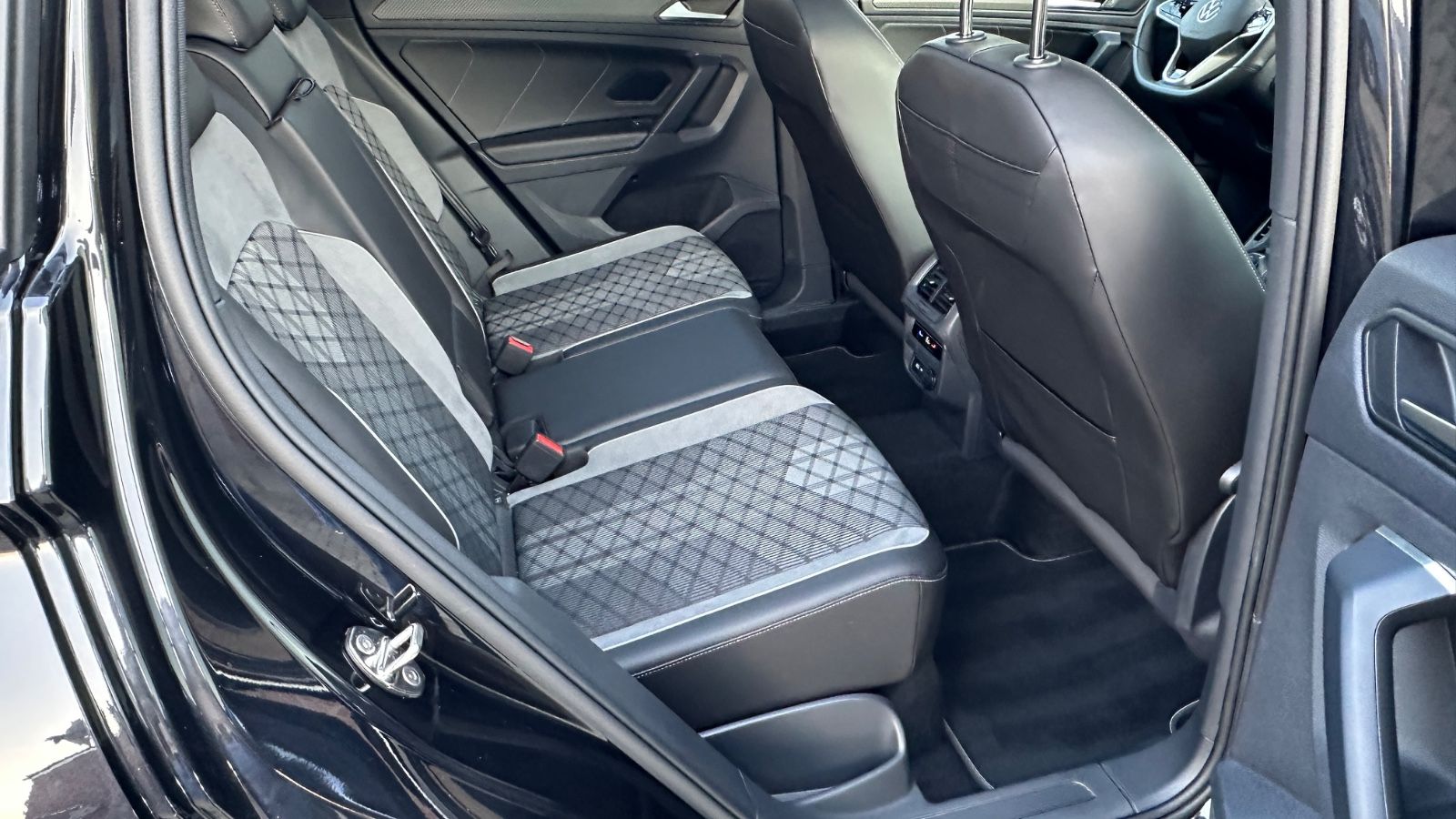 Volkswagen Tiguan 1.4 eHybrid OPF DSG R-Line R-Line foto 9