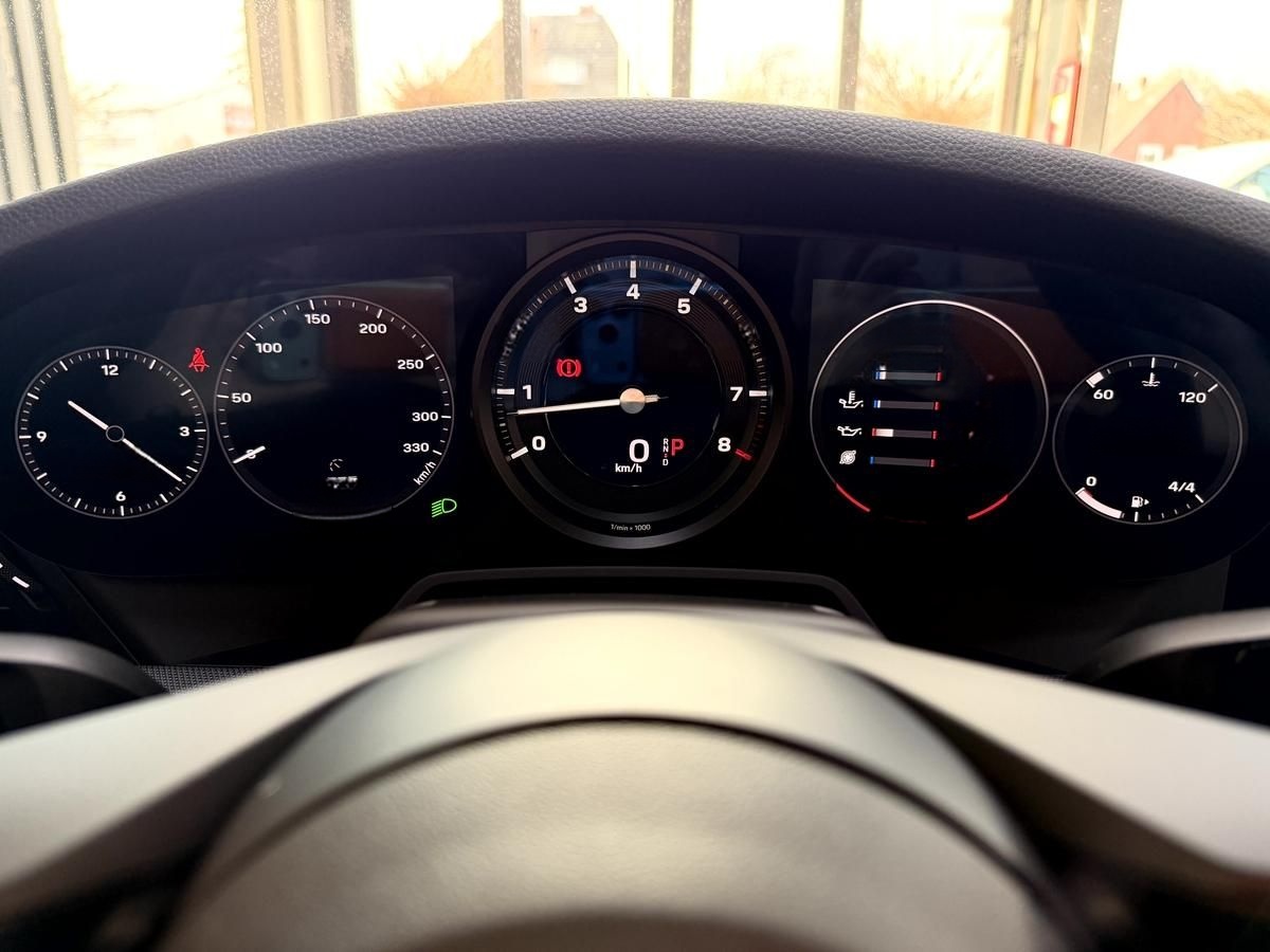 Porsche 911 Carrera S Cabrio LED 14-Wege Sport-AGA BOSE  foto 15