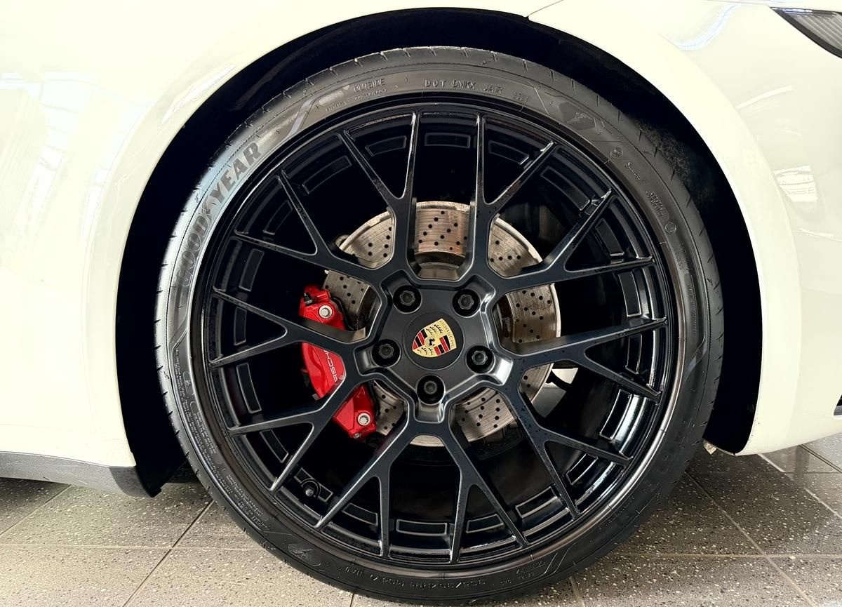 Porsche 911 Carrera S Cabrio LED 14-Wege Sport-AGA BOSE  foto 19