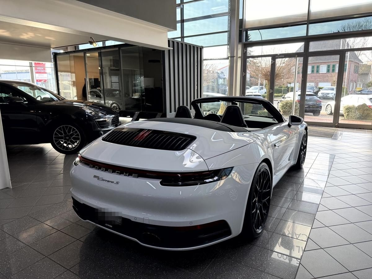 Porsche 911 Carrera S Cabrio LED 14-Wege Sport-AGA BOSE  foto 5