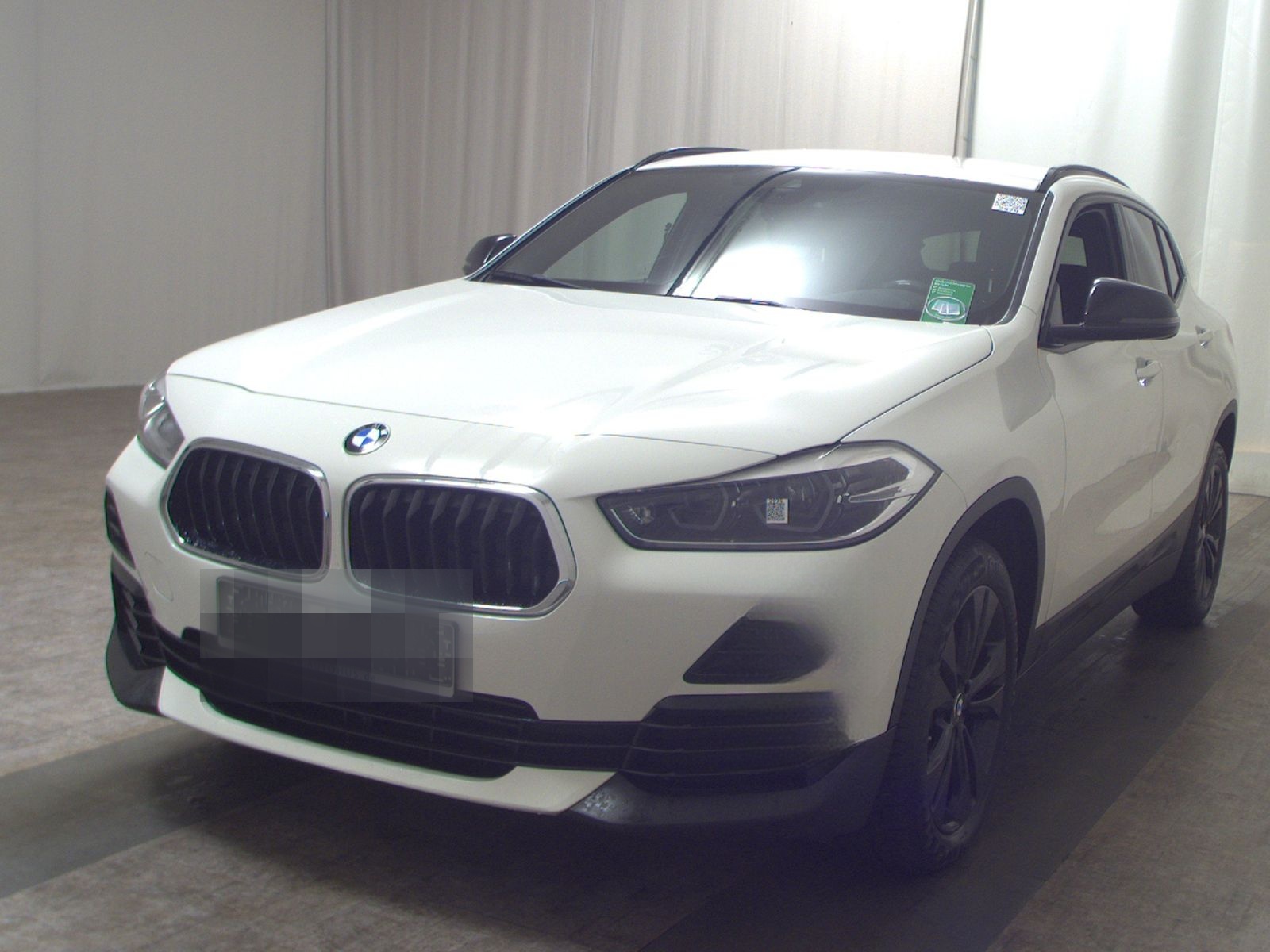 BMW X2 xDrive20d Advantage Navi LED HuD RFK AHK foto 2