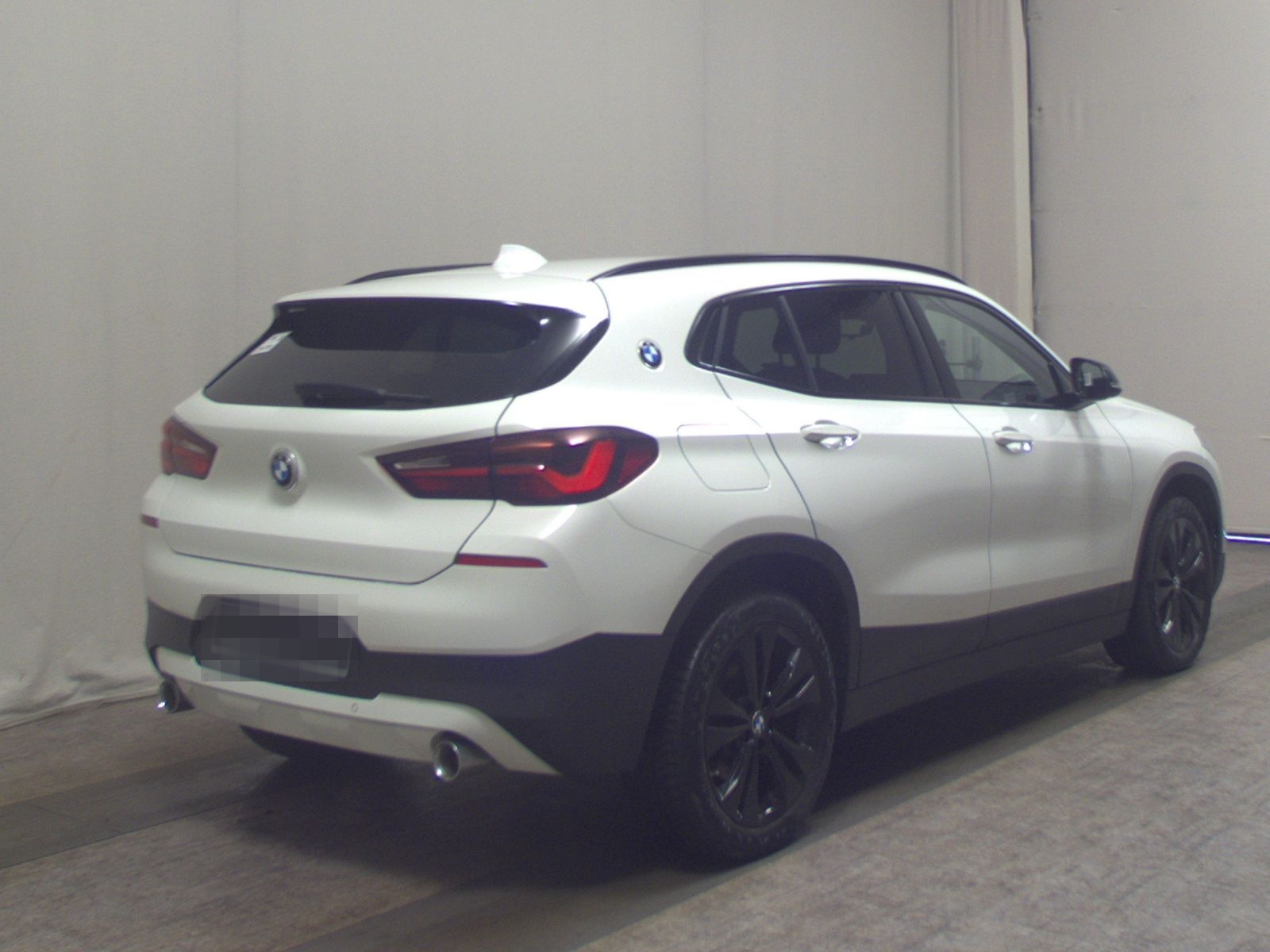 BMW X2 xDrive20d Advantage Navi LED HuD RFK AHK foto 4