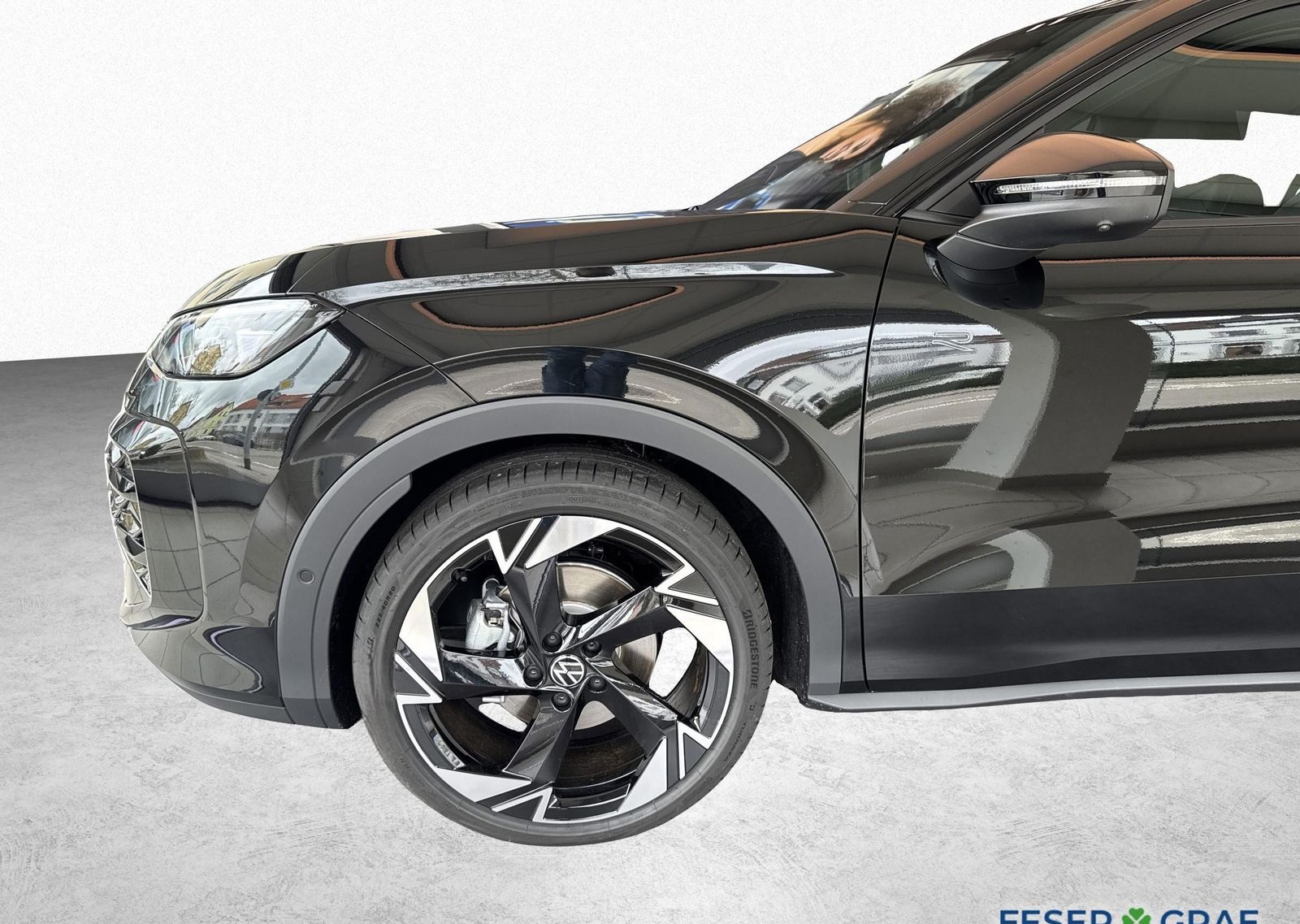 Volkswagen T-Roc R-Line 1.5 l eTSI OPF 110 kW (150 PS) 7-Ga foto 7