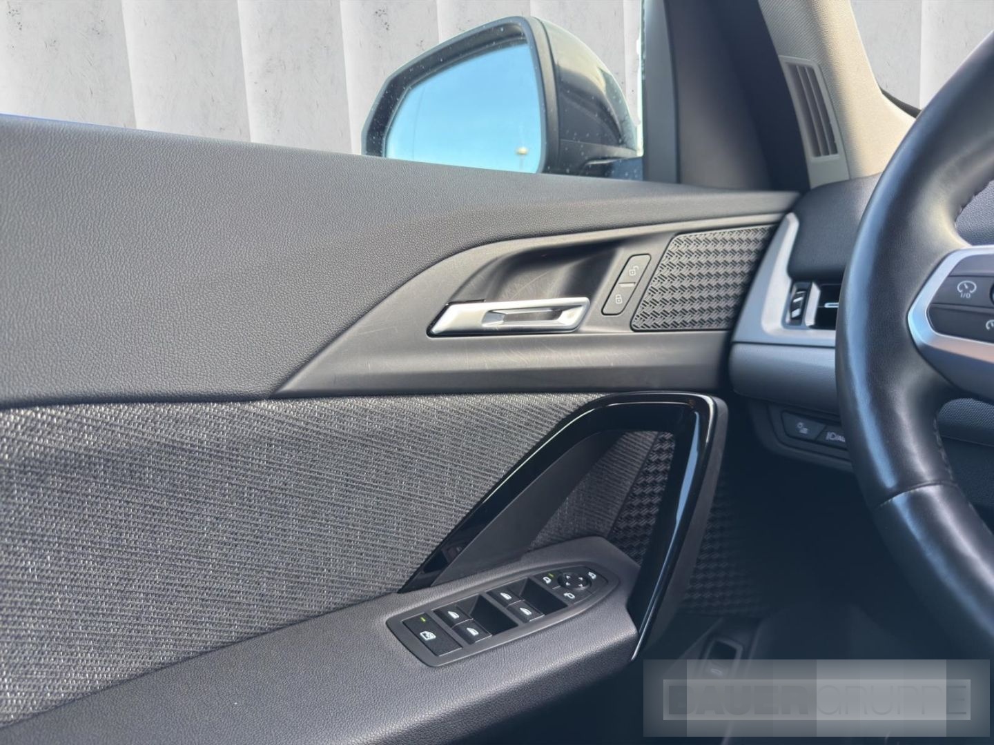 BMW X1 20 dA xDrive Ad. LED KAMERA KEYLESS NAVI SHZ foto 13