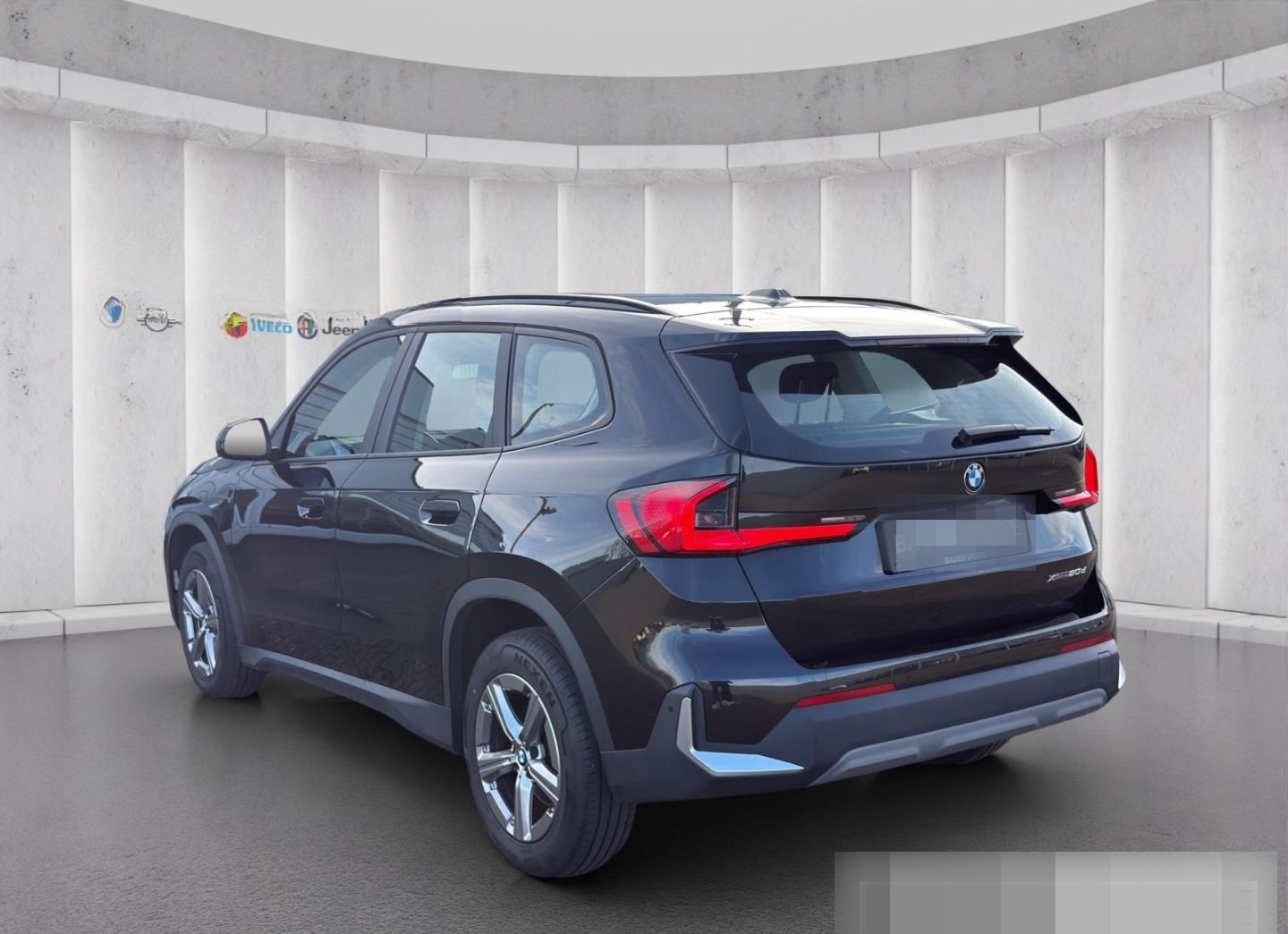 BMW X1 20 dA xDrive Ad. LED KAMERA KEYLESS NAVI SHZ foto 4