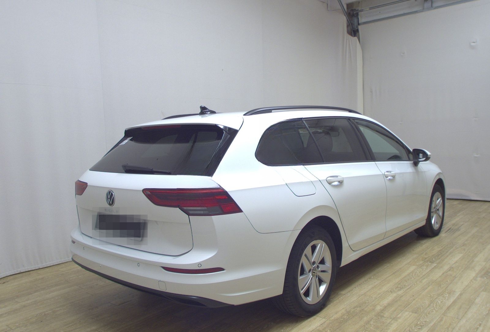 Volkswagen Golf-8 Var. 2.0 TDI Life Navi LED+ AID ACC PDC foto 4