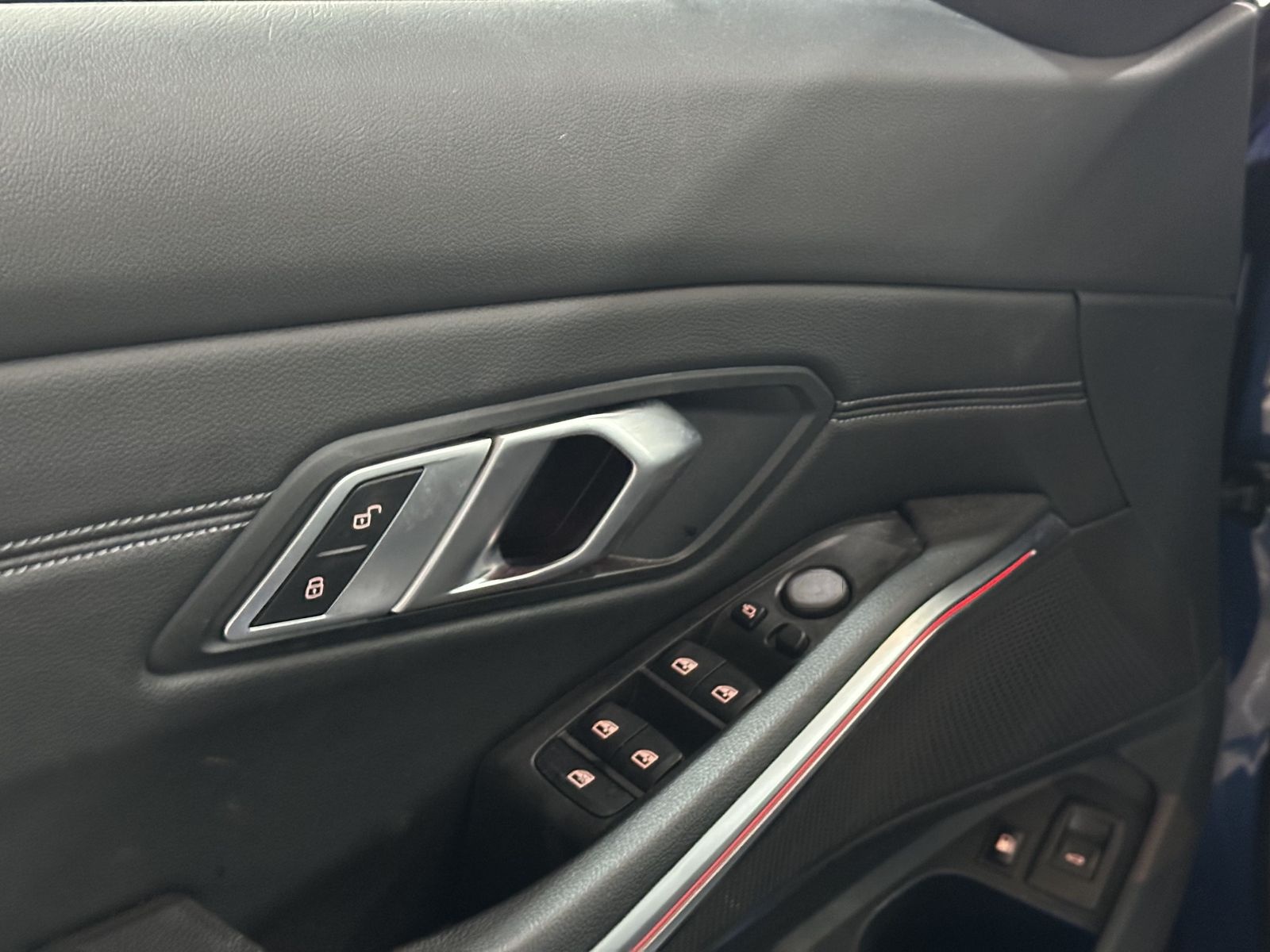 BMW 330 e Sport Line LED ACC PDC SHZ DAB dig.Cockpit foto 11