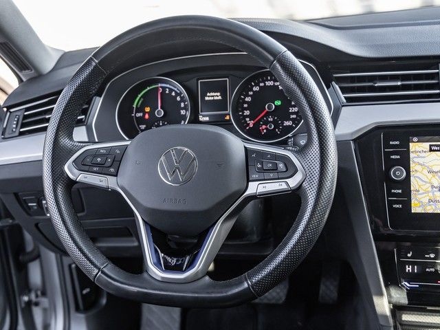 Volkswagen Passat Variant 1.4 TSI DSG GTE ACC LED NAVI R.KA foto 10