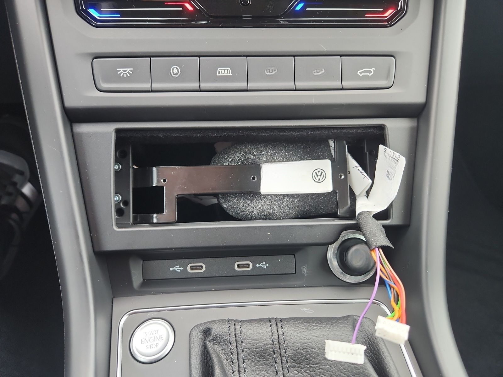 Volkswagen Touran Taxi 2,0 TDI Lagerwagen 3.Sitzreihe DSG foto 22