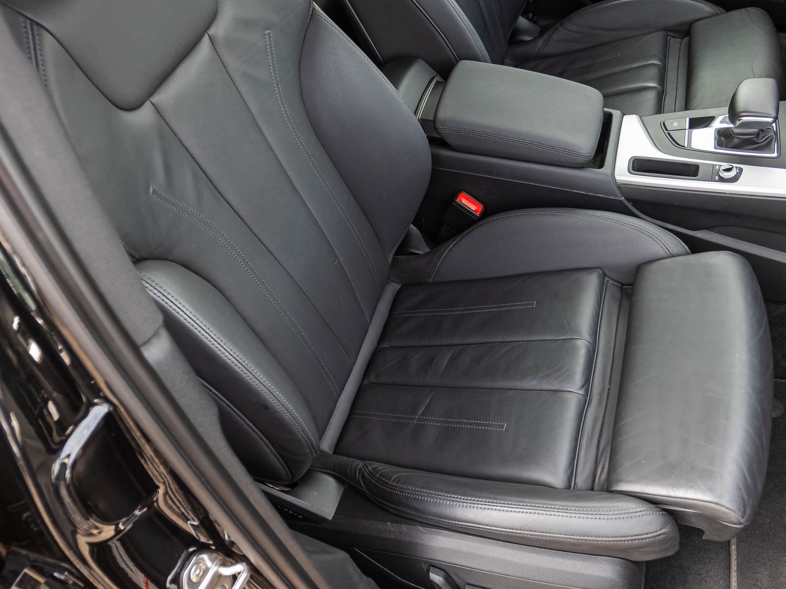 Audi A4 Avant S line 40TDI Stronic Navi Panorama ACC foto 21