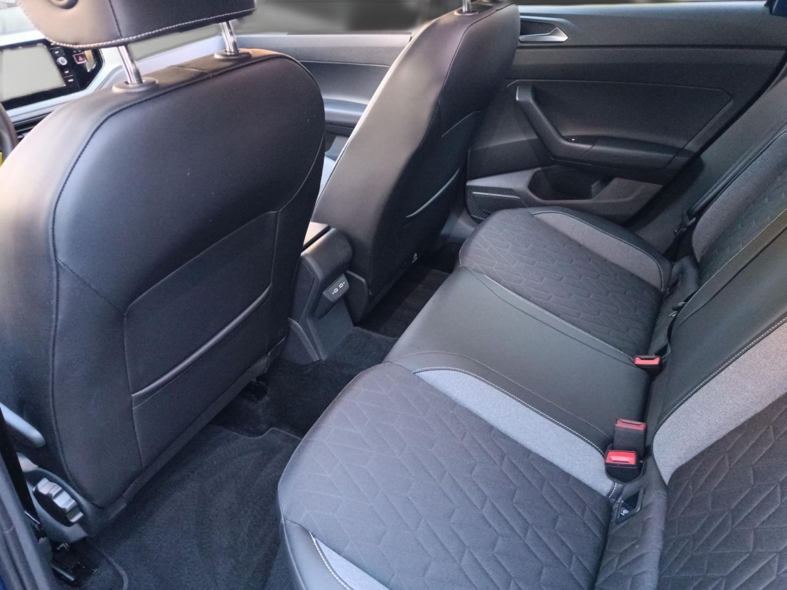Volkswagen Taigo 1.0 TSI Goal DSG *ACC*NAV*SHZ*App-Connect* foto 18