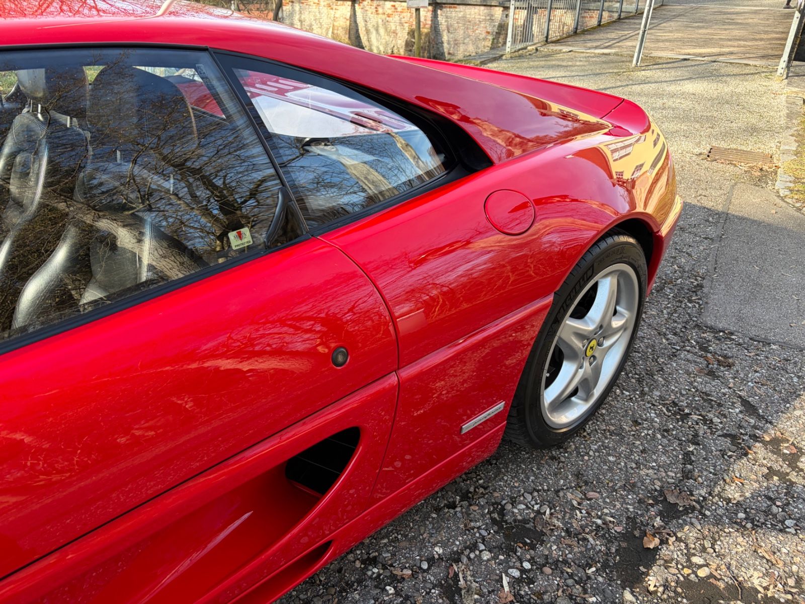 Ferrari F355 Berlinetta TRAUMZUSTAND foto 9