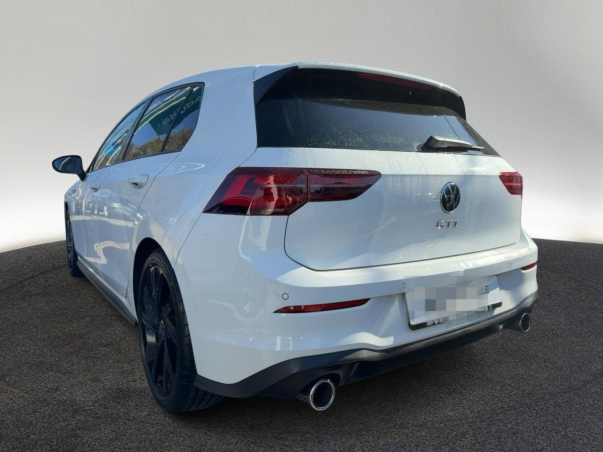 Volkswagen Golf GTI BLACK STYLE 2.0 TSI DSG IQ-LED NAV KAM foto 3