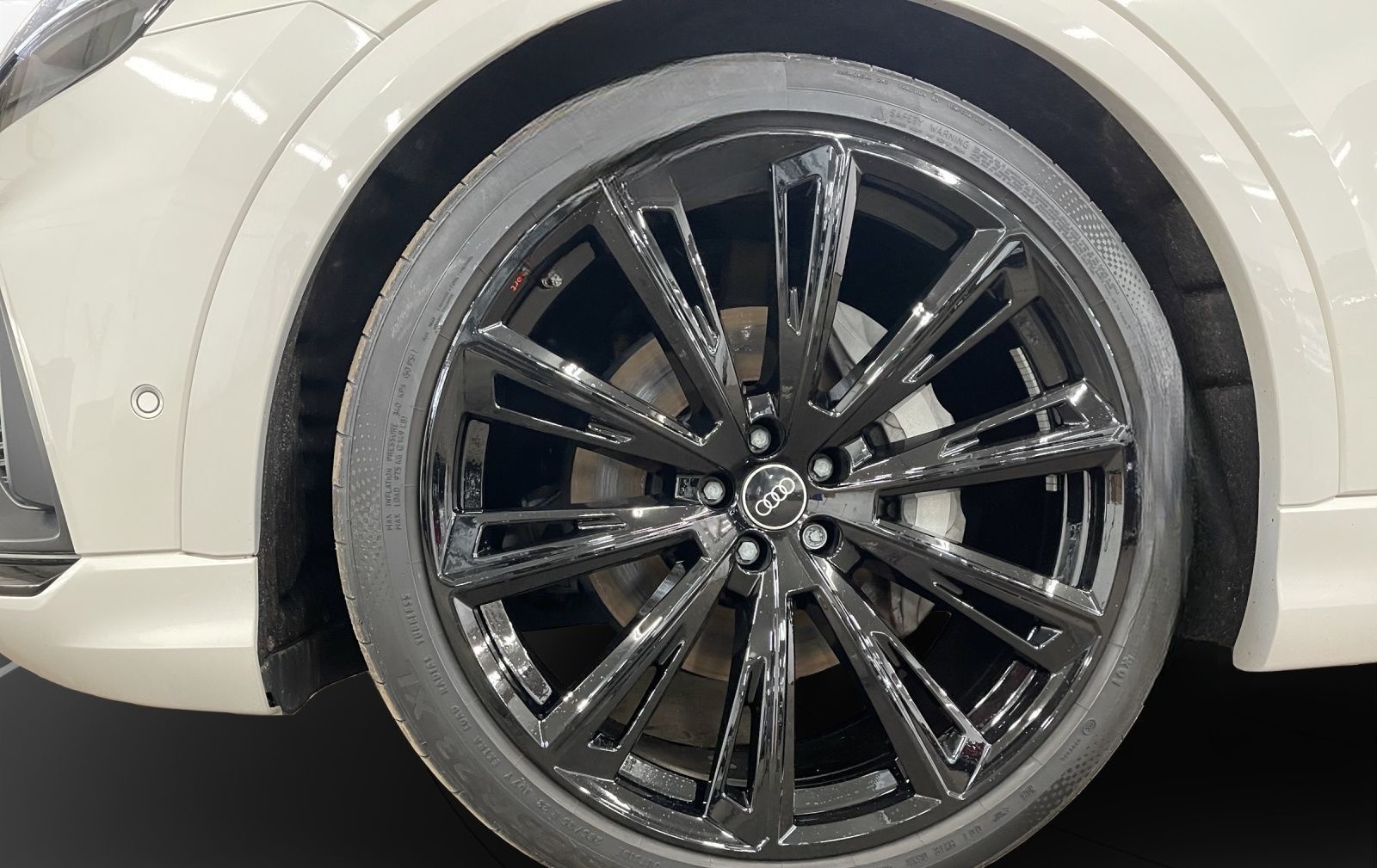 Audi Q8 50 TDI qu. S line AHK Pano LM 23" B&O 360° Le foto 13