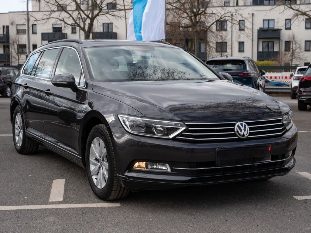 Volkswagen Passat Variant 1.4 TSI Comf. P-Dach AHK PDC SHZ foto 3