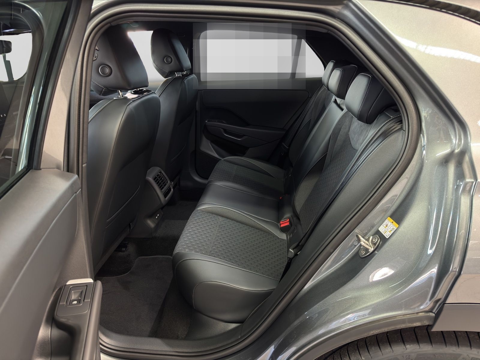 Volkswagen T-Roc 1.5 eTSI DSG R-LINE LM20 KAMERA MATRIX AHK foto 6