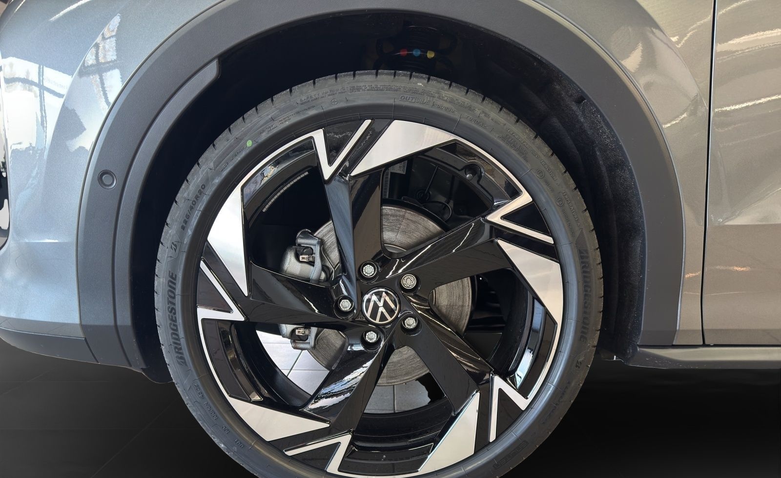 Volkswagen T-Roc 1.5 eTSI DSG R-LINE LM20 KAMERA MATRIX AHK foto 7