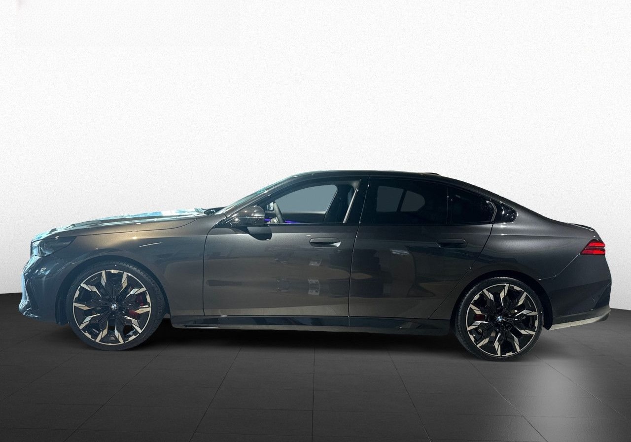 BMW 540d xdrive M-Sport HUD H&K Pano foto 10