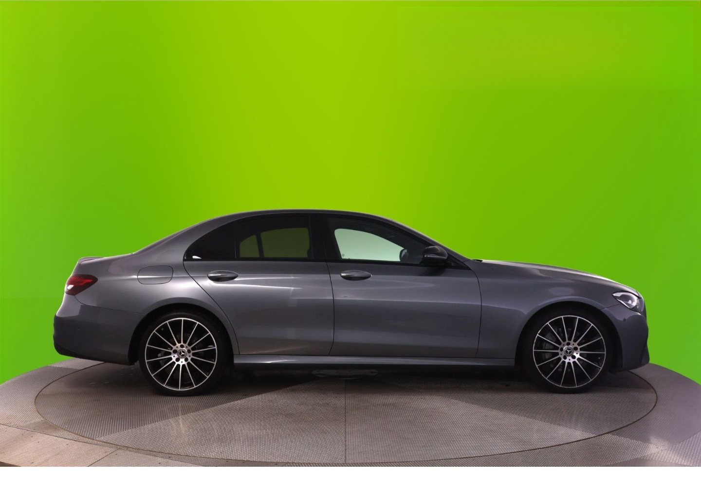 Mercedes-Benz E 300 d 4Matic 9G-tronic AMG Line+LED+VIRTUAL foto 2