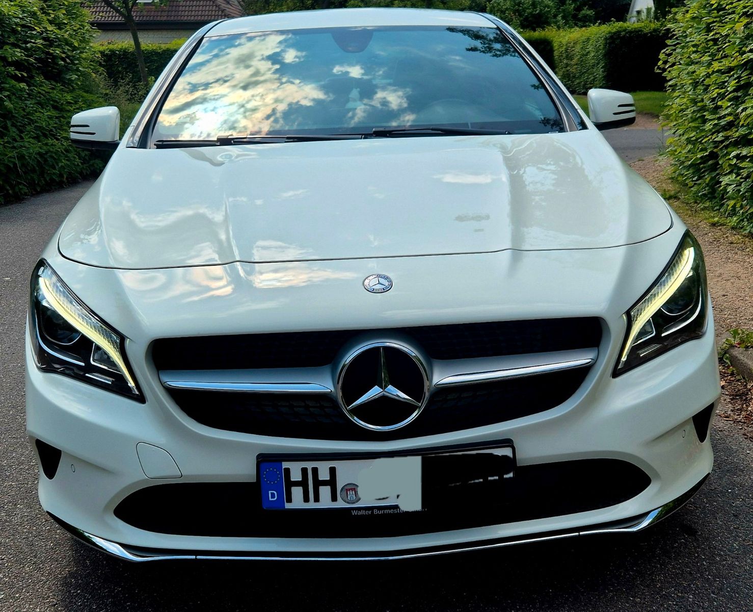 Mercedes-Benz CLA 180 Urban/7G-TRONIC/Limousine  foto 2