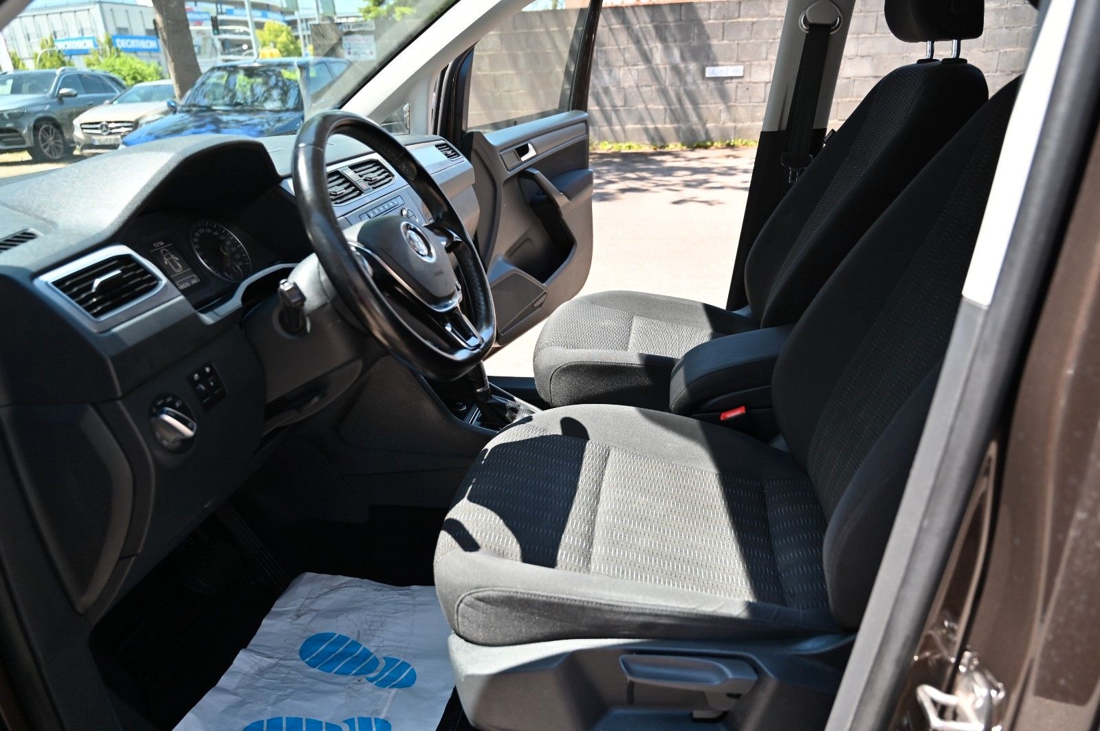 Volkswagen Caddy PKW Maxi Comfortline/7 SITZE/AHK foto 20