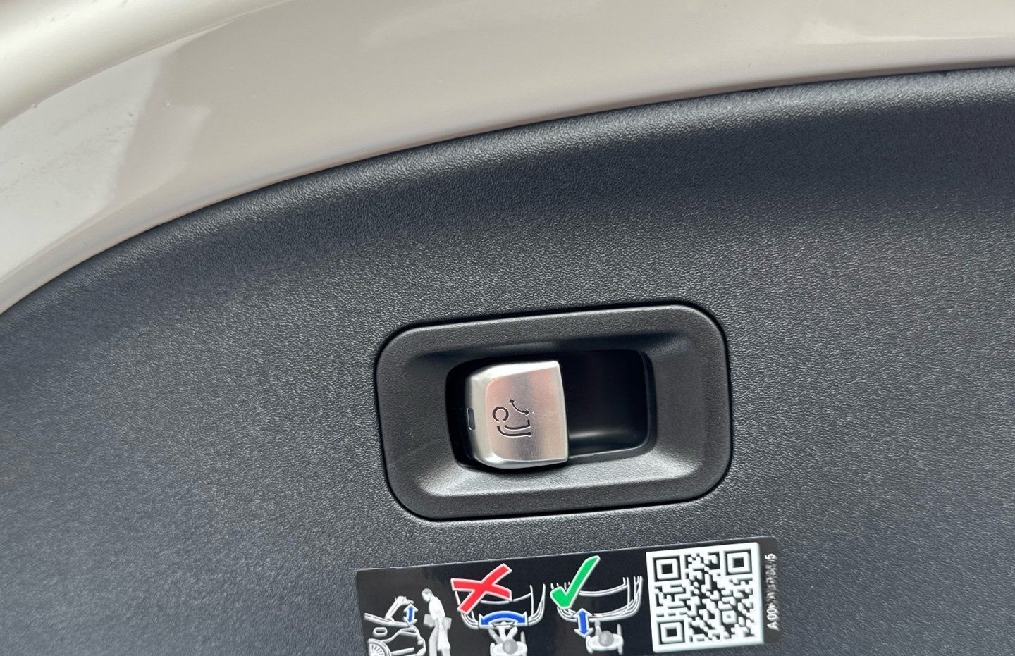 Mercedes-Benz AMG GT 43 4M+ Perf.-Abgas Keramik Burmester AHK foto 24