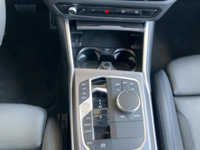 BMW M340i xDA Tour M-Sport-Pro Pano 19''SR HiFi KEIN foto 11